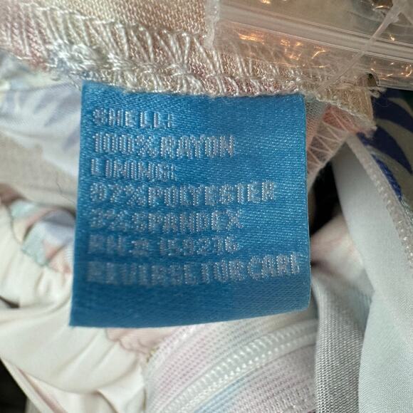 J. McLaughlin Rebekka Floral Wide Leg Jumpsuit Belt Tie Waist sz L NWOT - Picture 12 of 16